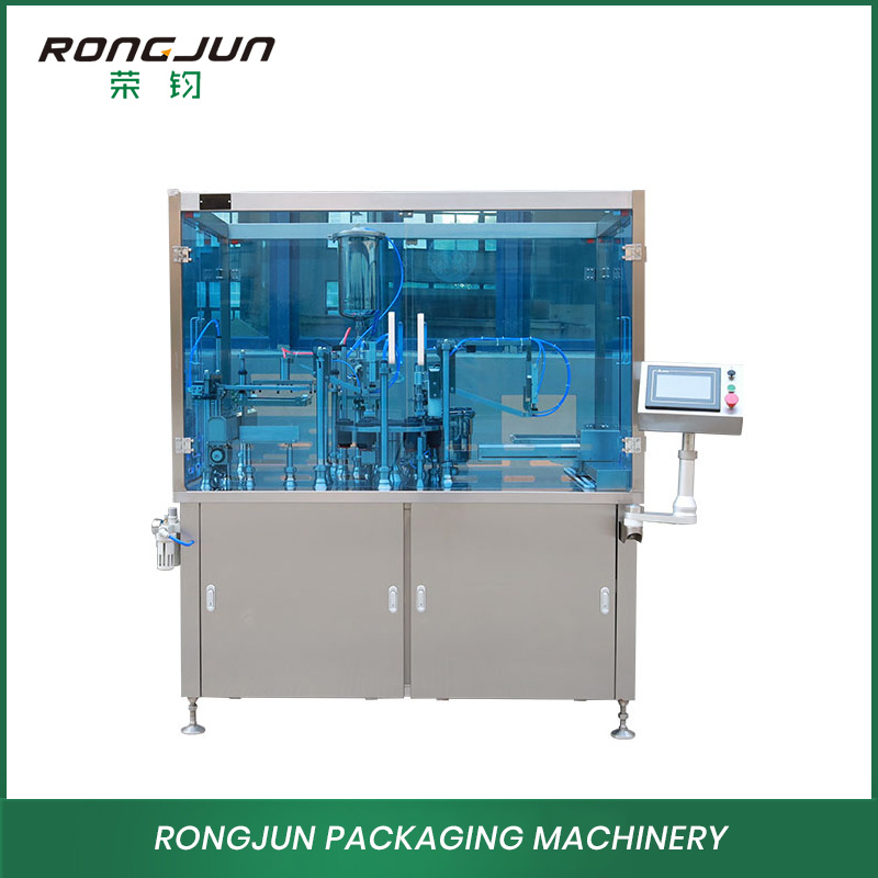 Automatic pre-filling and sealing syringe filling machine